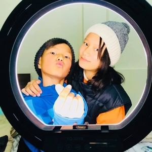 Meet your Posher, Tsering